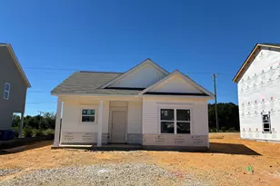 279 Courtside Dr, Dunn, NC 28334 - Photo 1