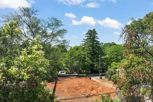 1408 Courtland Dr, Raleigh, NC 27604 - Photo 9