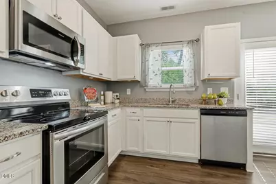 119 S Rose Hill Drive, Clayton, NC 27520 - Photo 13