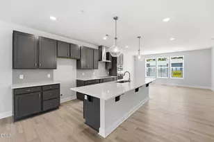 10546 Bailey Br Dr, Raleigh, NC 27614 - Photo 3