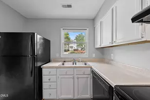 4425 Roller Ct, Raleigh, NC 27604 - Photo 5