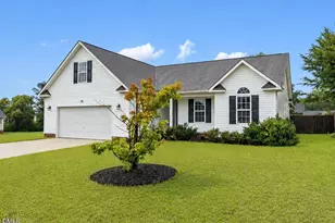 1466 Thoroughbred Trail, Parkton, NC 28371 - Photo 3