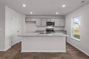 123 Claude St, La Grange, NC 28551 - Photo 9