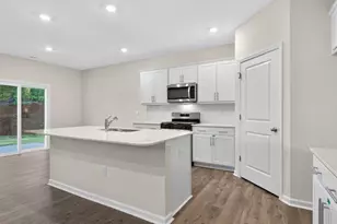 65 Green Laurel Dr, Angier, NC 27501 - Photo 5