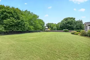 3024 Whitehart Ln, Raleigh, NC 27606 - Photo 81