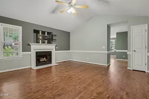 307 Gordon Farm Dr, Benson, NC 27504 - Photo 5