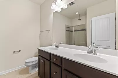 10017 Lynnberry Place, Raleigh, NC 27617 - Photo 19
