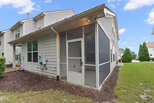 10017 Lynnberry Pl, Raleigh, NC 27617 - Photo 31