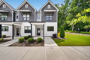 5631 Johnson Woods Ct, Raleigh, NC 27609 - Photo 3