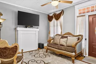 239 W Young Ave, Henderson, NC 27536 - Photo 5