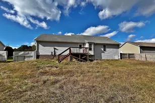 179 Camden Dr, Angier, NC 27501 - Photo 11