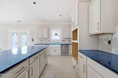 305 Mace Street, Sanford, NC 27332 - Photo 7