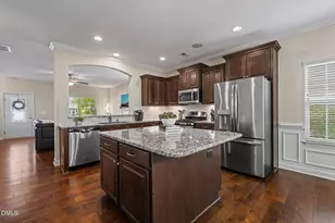 3412 S Beaver Ln, Raleigh, NC 27604 - Photo 5
