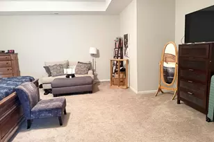 711 Creekside Dr, Sanford, NC 27330 - Photo 9