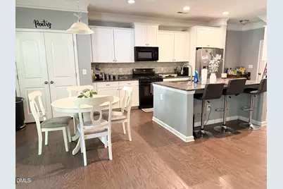 711 Creekside Drive, Sanford, NC 27330 - Photo 3