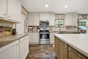 172 Sourwood Ln, Hurdle Mills, NC 27541 - Photo 3