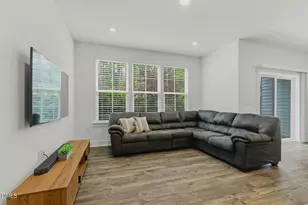 6805 Doddridge Ln, Cary, NC 27519 - Photo 19