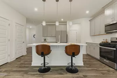 6805 Doddridge Lane, Cary, NC 27519 - Photo 7
