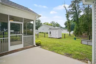 213 Massengill St, Four Oaks, NC 27524 - Photo 25