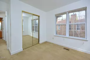 425 Summerwalk Cir, Chapel Hill, NC 27517 - Photo 31