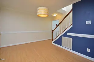 425 Summerwalk Cir, Chapel Hill, NC 27517 - Photo 21