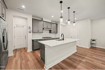 7821 Sofiana Avenue, Raleigh, NC 27617 - Photo 11