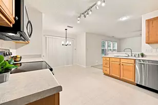 6001 Crayford Dr, Raleigh, NC 27604 - Photo 3