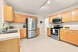 6001 Crayford Dr, Raleigh, NC 27604 - Photo 11