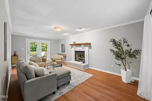 408 Lafayette Dr, Hillsborough, NC 27278 - Photo 5