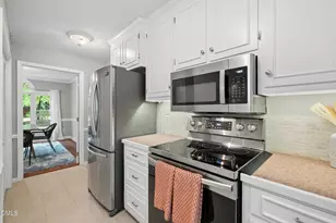 408 Lafayette Dr, Hillsborough, NC 27278 - Photo 11