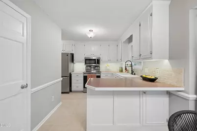 408 Lafayette Drive, Hillsborough, NC 27278 - Photo 9