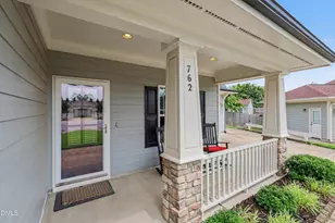 762 Arrowhead Lake Ct, Fuquay Varina, NC 27526 - Photo 3
