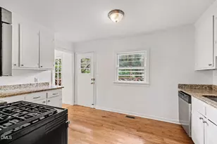 602 Eden Ln, Chapel Hill, NC 27517 - Photo 17