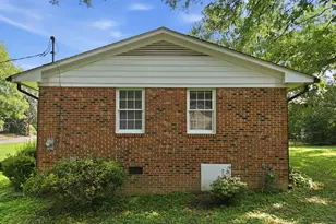 303 Sunset Ave, Oxford, NC 27565 - Photo 9