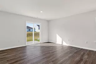 508 Chestnut Oak Dr, Sanford, NC 27332 - Photo 15