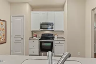 2625 Asher View Ct, Raleigh, NC 27606 - Photo 9