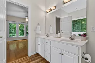 2125 Longwood Dr, Raleigh, NC 27612 - Photo 27