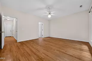 2125 Longwood Dr, Raleigh, NC 27612 - Photo 25