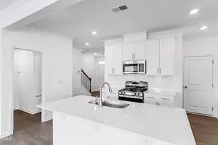208 Browler Ct, Angier, NC 27501 - Photo 3
