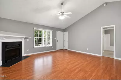 130 Walton Circle, Benson, NC 27504 - Photo 7