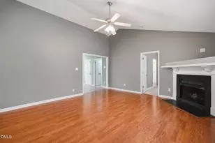 130 Walton Cir, Benson, NC 27504 - Photo 5