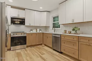 300 Simpson St, Carrboro, NC 27510 - Photo 9