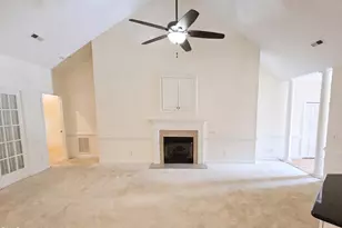 302 Commonsgate Dr, Goldsboro, NC 27530 - Photo 3