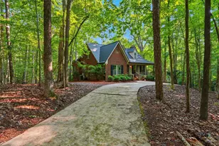 2001 Dove Ln, Clayton, NC 27527 - Photo 3
