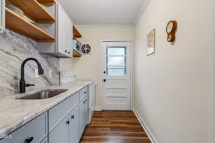 817 Daniels St, Raleigh, NC 27605 - Photo 5