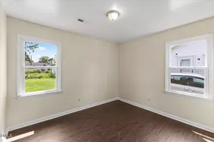 805 E Highland Ave, Rocky Mount, NC 27801 - Photo 17