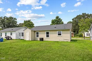 805 E Highland Ave, Rocky Mount, NC 27801 - Photo 23