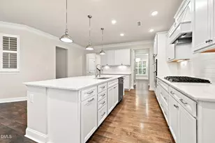 125 Oakmere Dr, Cary, NC 27513 - Photo 15