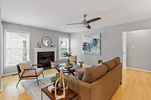 27 Clover Dr, Chapel Hill, NC 27517 - Photo 7