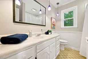 2461 Sedgefield Dr, Chapel Hill, NC 27514 - Photo 31
